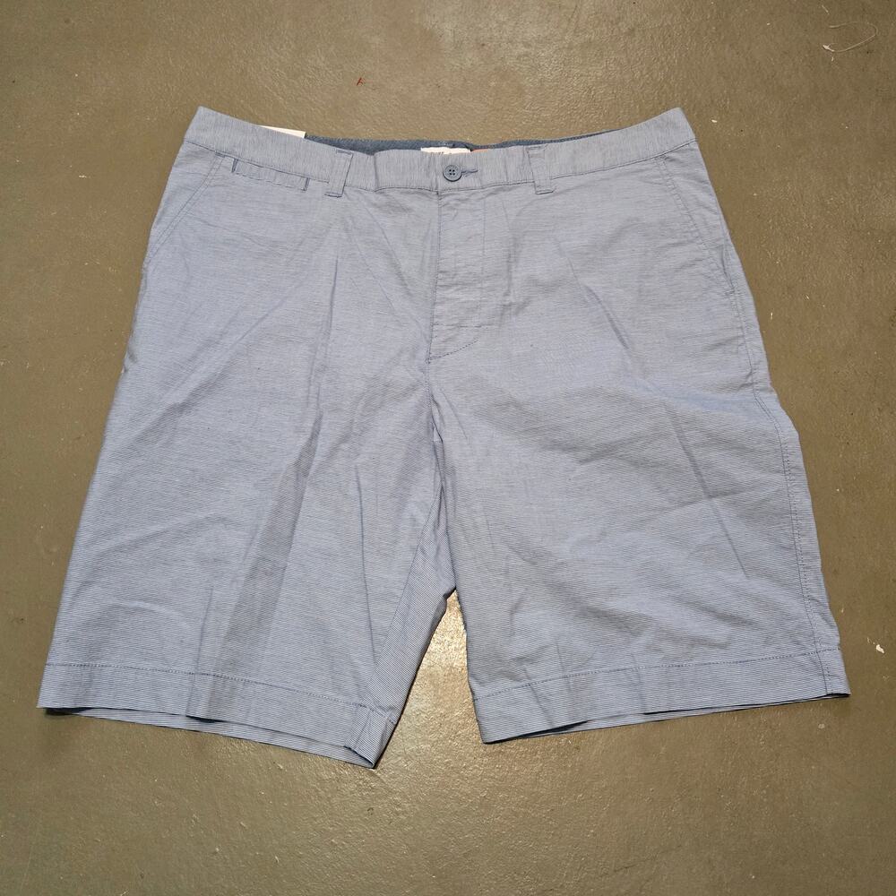 NWT Le Tigre Navy Blue Striped Tri-Flex Shorts‎ Men's Size 38